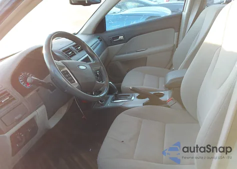 2011 Ford Fusion Hybrid from USA, damaged, VIN 3FADP0L31BR116366